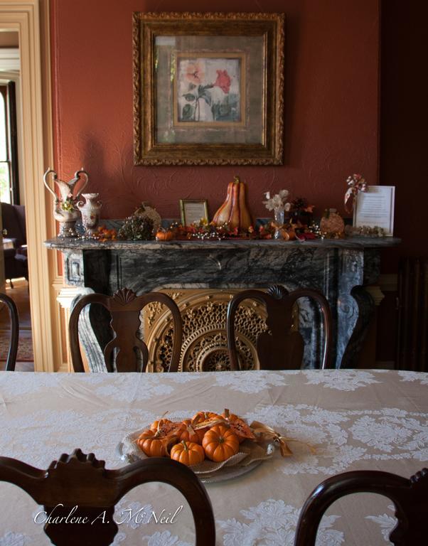 Proctor Mansion Inn Рентъм Екстериор снимка