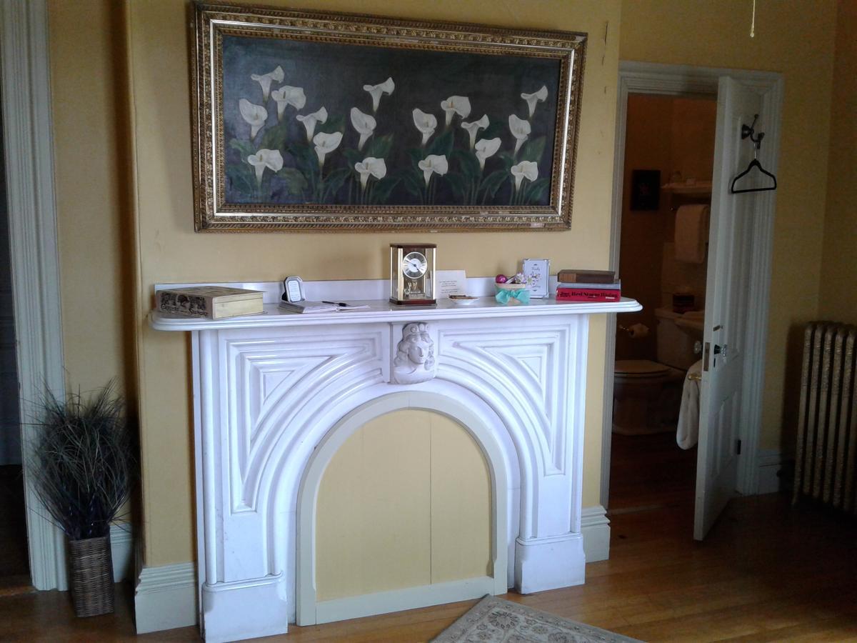 Proctor Mansion Inn Рентъм Екстериор снимка
