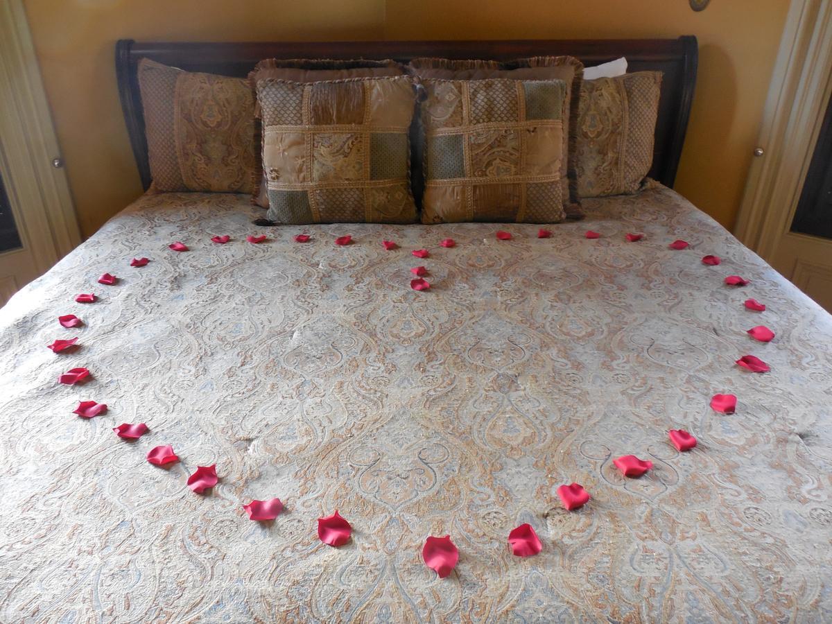Proctor Mansion Inn Рентъм Екстериор снимка